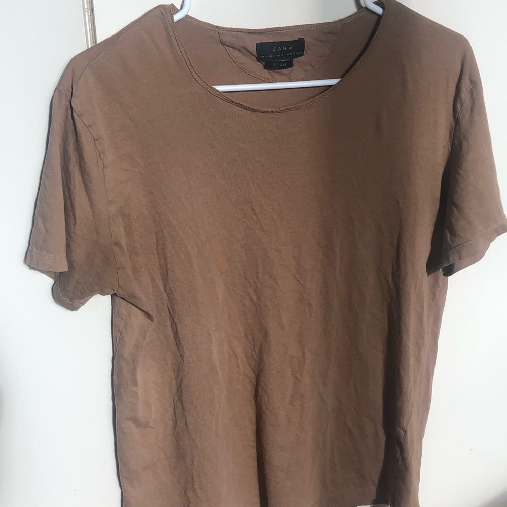 Zara Large Brown v-neck T-shirt